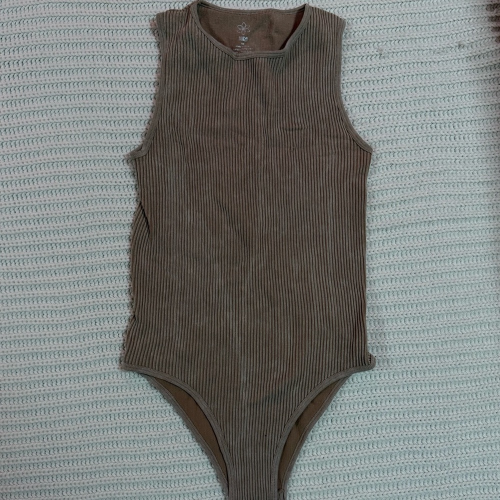 Aura Brown Ribbed Tank Top